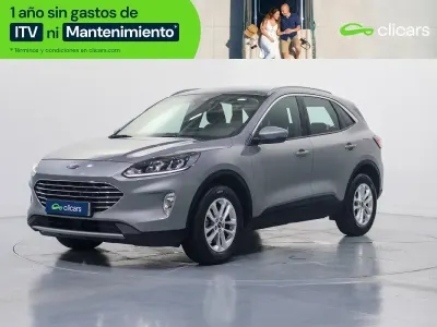 Usado Ford Kuga Titanium 191 CV (140 kW) 2022 Gris SUV