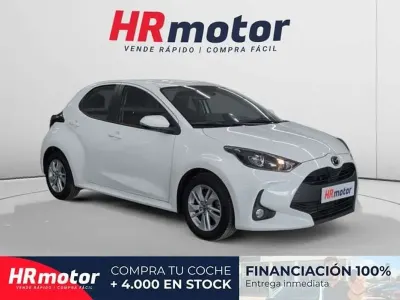 Usado Mazda 2 116 CV (85 kW) 2023 Blanco Utilitario