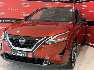Usado Nissan Qashqai Tekna+ 190 CV (139 kW) 2024 Fuji sunset con techo midnight SUV