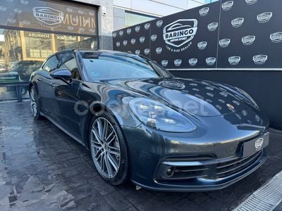 Porsche Panamera 4