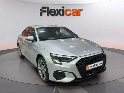 Usado Audi A3 Premium 110 CV (80 kW) 2023 Gris Berlina