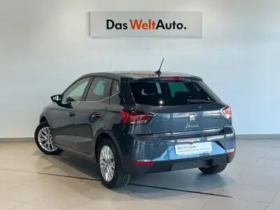 Usado Seat Ibiza XCELLENCE 115 CV (84 kW) 2025 Gris Utilitario