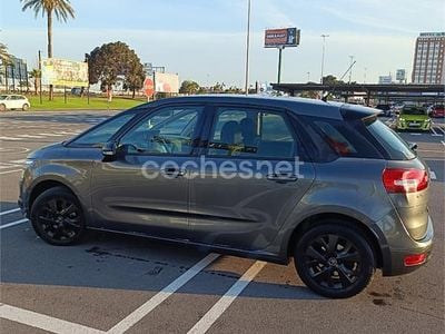 Usado Citroën C4 Picasso Seduction 120 CV (88 kW) 2014 Gris / plata Monovolumen