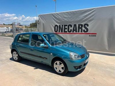 Renault Clio II