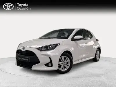 Usado Toyota Yaris Edition 125 CV (91 kW) 2022 Blanco Utilitario