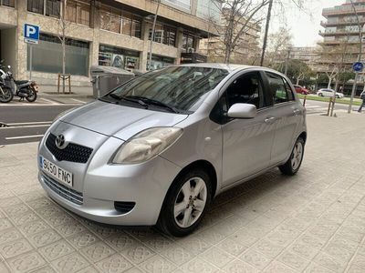 usado Toyota Yaris 1.3 VVT-i Luna