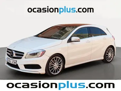 Usado Mercedes A200 AMG line 136 CV (100 kW) 2015 Blanco Utilitario