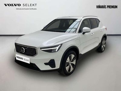 Usado Volvo XC40 Core 211 CV (155 kW) 2023 Blanco SUV