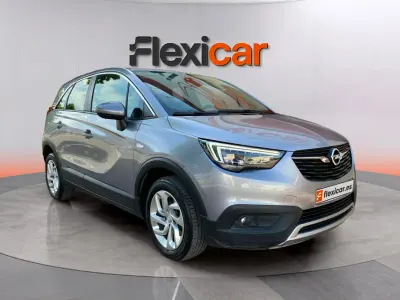 Usado Opel Crossland X Edition 110 CV (80 kW) 2020 Gris SUV