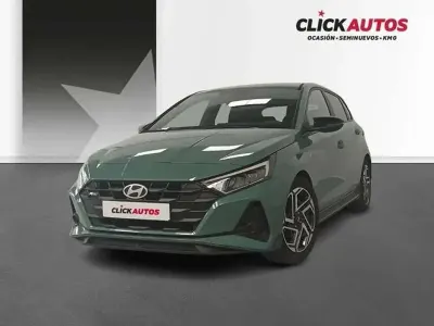 Usado Hyundai i20 N Line 80 CV (58 kW) 2025 Verde Utilitario