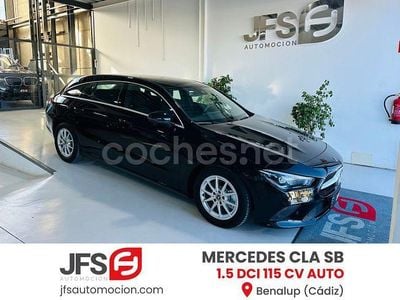Usado Mercedes CLA200 Shooting Brake 150 CV (110 kW) 2020 Negro Familiar