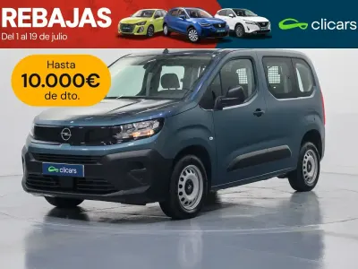 Usado Opel Combo Edition 100 CV (73 kW) 2025 Azul Monovolumen