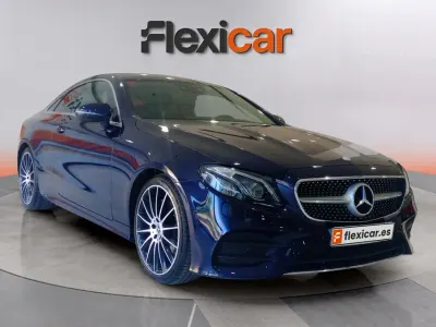 Usado Mercedes E220 194 CV (142 kW) 2017 Azul Coupe