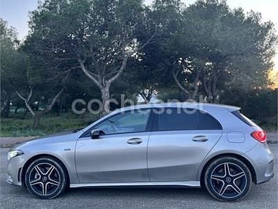 Usado Mercedes A250 218 CV (160 kW) 2020 Gris / plata Berlina