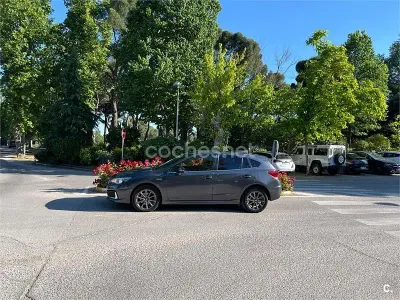 Usado Subaru Impreza 150 CV (110 kW) 2021 Gris / plata Berlina