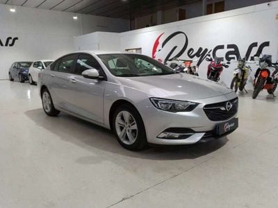 Usado Opel Insignia Business 110 CV (80 kW) 2018 Gris Berlina