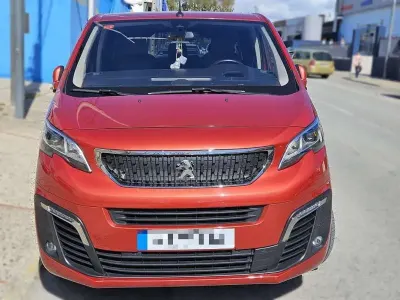 Usado Peugeot Traveller
