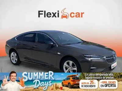 Usado Opel Insignia Business Elegance 122 CV (89 kW) 2021 Gris