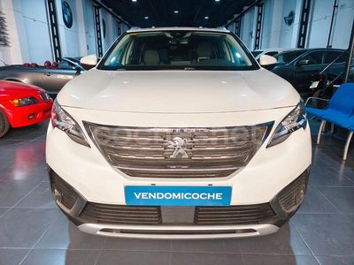 Usado Peugeot 5008 Allure 130 CV (95 kW) 2019 Blanco SUV