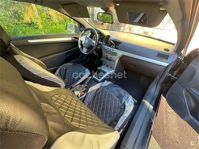 Negro Usado 2009 Opel Astra GTC Sport Berlina | 3500 € (Buen precio)