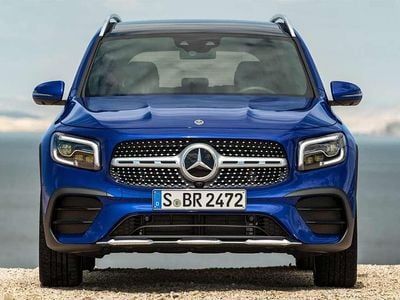Mercedes GLB220