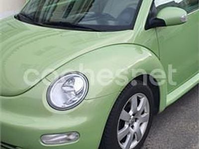 Usado VW New Beetle 105 CV (77 kW) 2005 Verde Utilitario