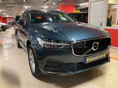 Używany Volvo XC60 Momentum 150 KM (110 kW) 2019 Niebieski SUV