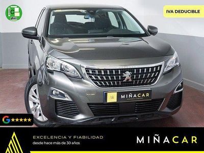 Usado Peugeot 3008 Active 131 CV (96 kW) 2020 Gris / plata SUV