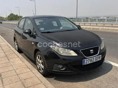 Usado Seat Ibiza Reference 90 CV (66 kW) 2009 Negro Berlina