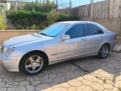 Usado Mercedes C270