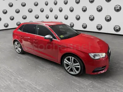 Usado Audi A3 Ambition 150 CV (110 kW) 2013 Rojo Berlina