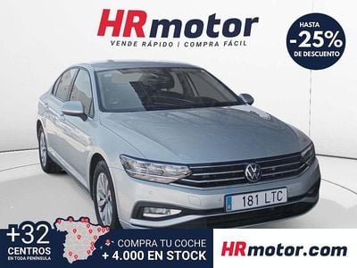 Usado VW Passat Business 150 CV (110 kW) 2021 Gris Berlina
