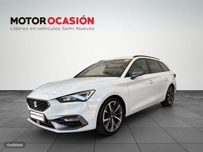Blanco Usado 2022 Seat Leon ST FR Familiar | 22.449 € (Caro)