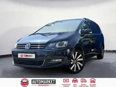 Usado VW Sharan Sport 184 CV (135 kW) 2017 Azul Monovolumen