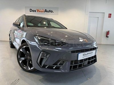 Usado Cupra Leon 150 CV (110 kW) 2024 Gris / plata Familiar