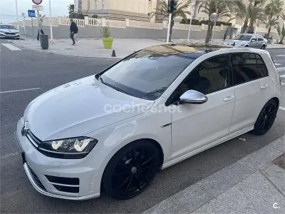 Usado VW Golf VII R 300 CV (220 kW) 2015 Blanco Berlina