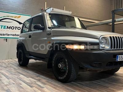 Gris Usado 2000 Ssangyong (KGM) Korando SUV | 5999 €