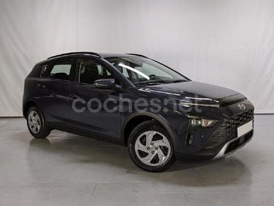 Gris / plata Usado 2024 Hyundai Bayon SUV | 16.390 € (Precio justo)