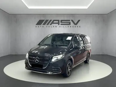 Usado Mercedes V300 Avantgarde 239 CV (175 kW) 2024 Gris / plata Monovolumen