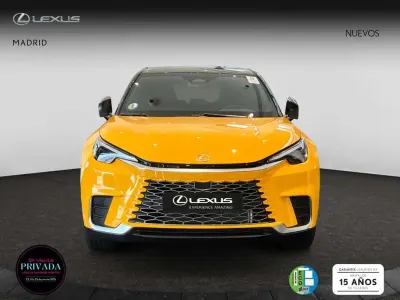 Nuevo Lexus LBX 136 CV (100 kW) 2026 Amarillo SUV