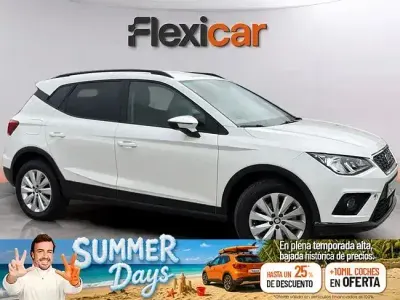 Usado Seat Arona Style 95 CV (69 kW) 2019 Amarillo SUV
