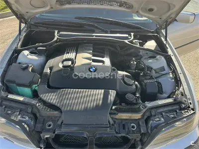 Begagnad BMW 330 184 HK (135 kW) 2001 Grå Kombi