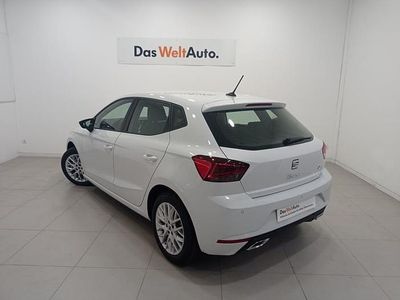Usado Seat Ibiza FR 116 CV (85 kW) 2025 Blanco Utilitario