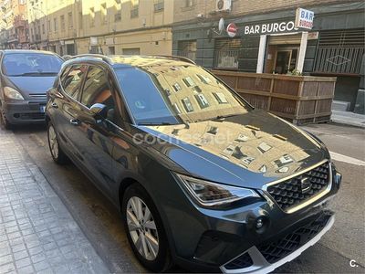 Usado Seat Arona Xperience 90 CV (66 kW) 2022 Verde SUV