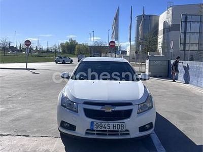 Usado Chevrolet Cruze LT 124 CV (91 kW) 2011 Blanco Berlina