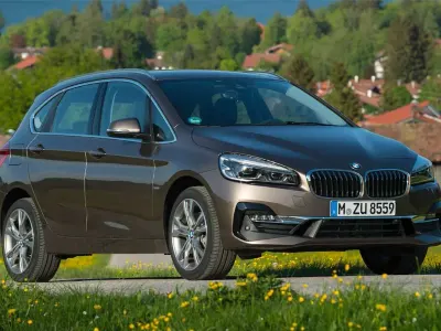 Usado BMW 218 Active Tourer 140 CV (102 kW) 2018 Negro Monovolumen