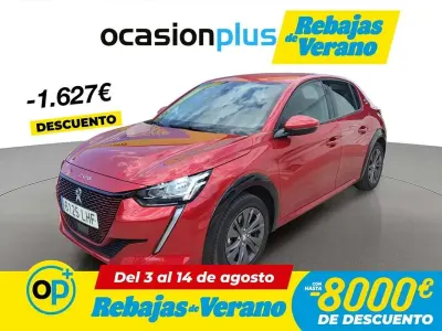 Usado Peugeot e-208 Allure 100 kW (136 CV) 2020 Rojo Utilitario