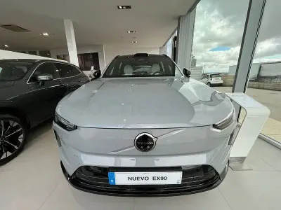 Nuevo Volvo EX90 Ultra 300 kW (408 CV) 2026 Eléctrico SUV