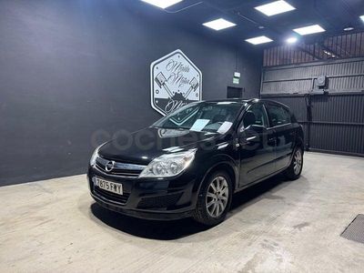 Używany Opel Astra Energy 115 KM (84 kW) 2008 Czarny Sedan/Limuzyna
