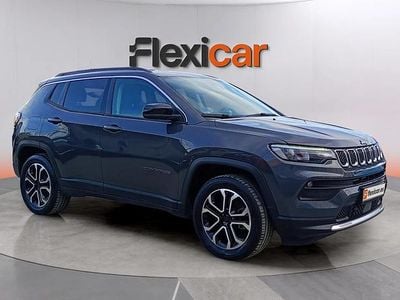 Usado Jeep Compass Limited 190 CV (139 kW) 2022 Gris SUV